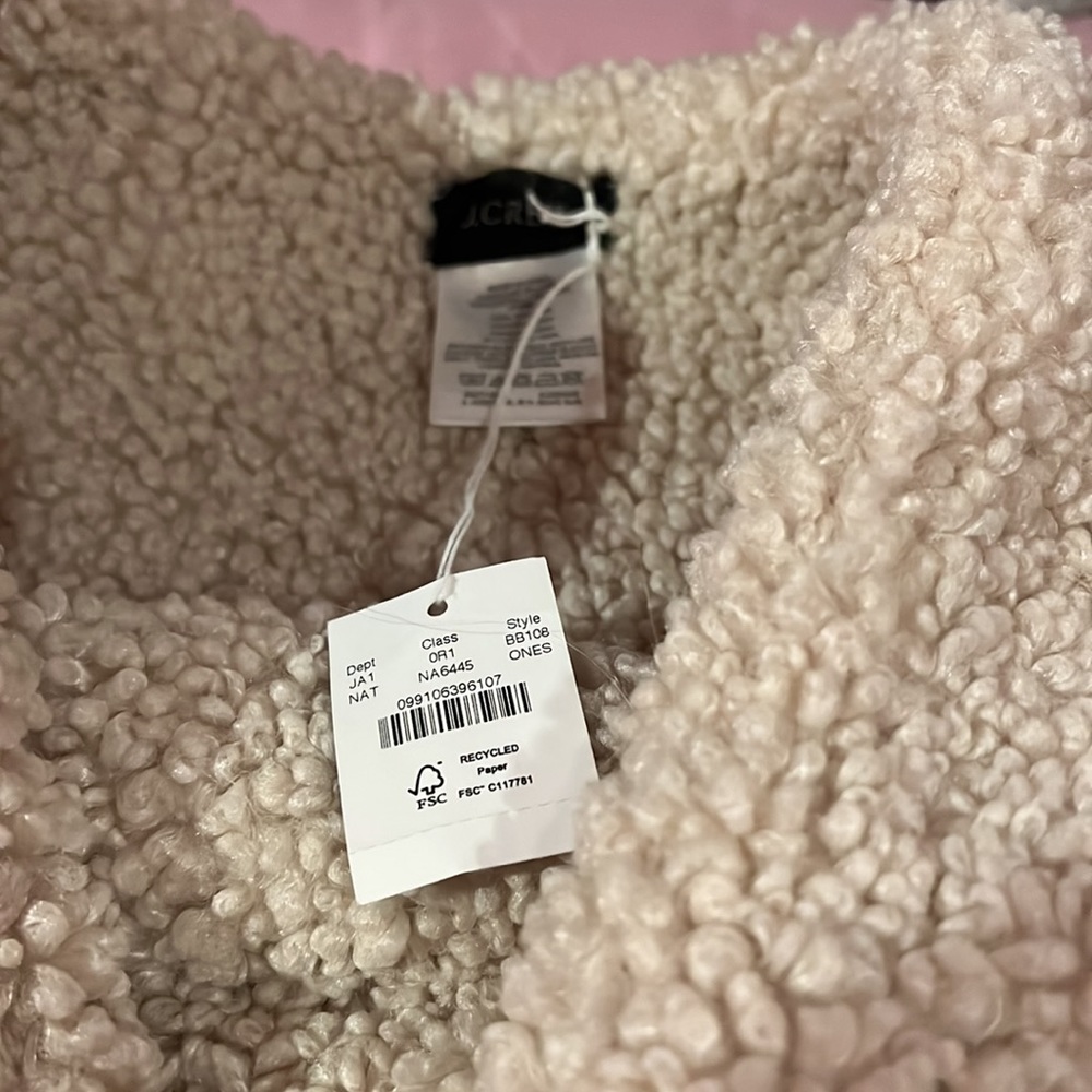 pull through scarf - Picture 2 of 2